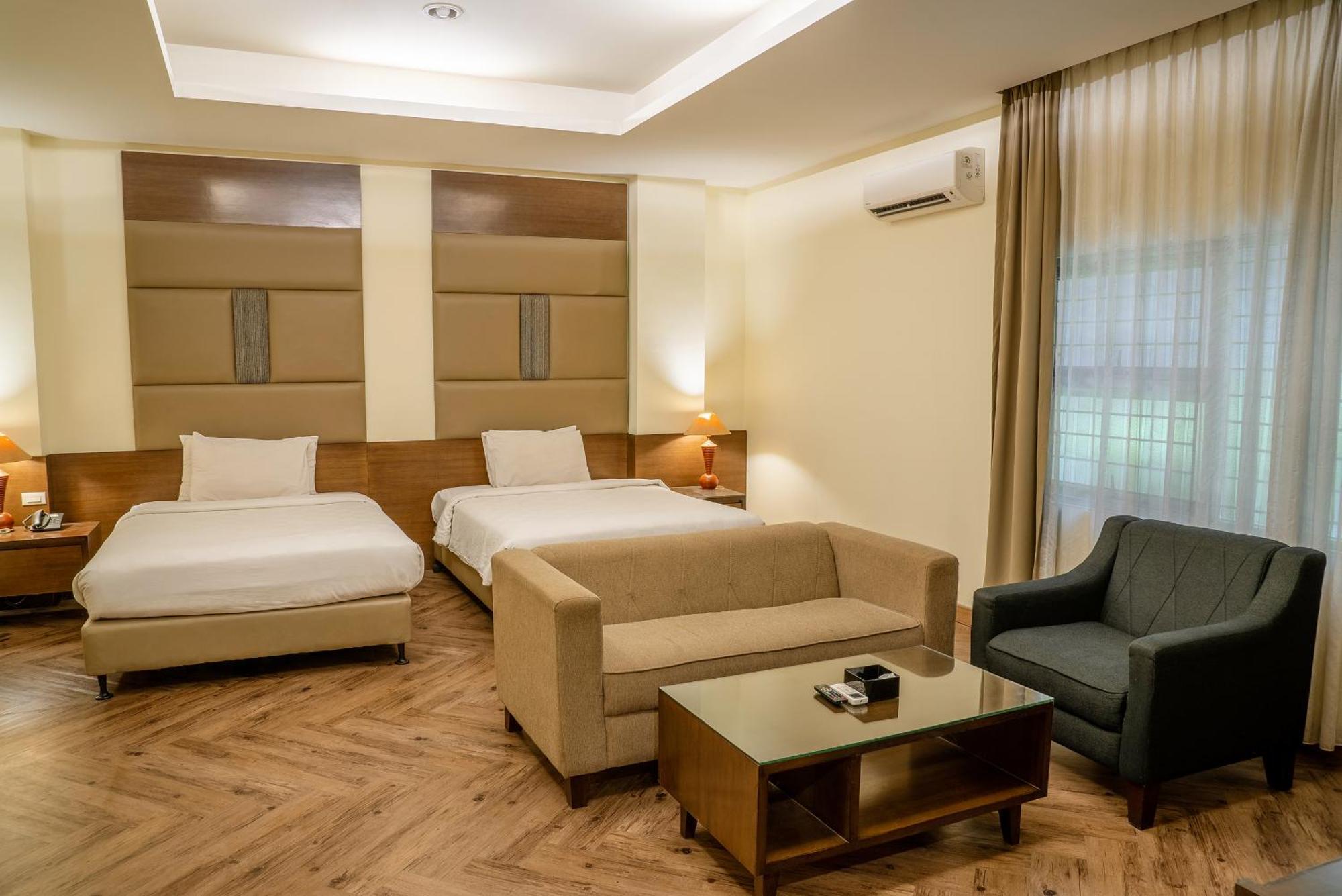 Hotel Alia Cikini Jacarta Exterior foto